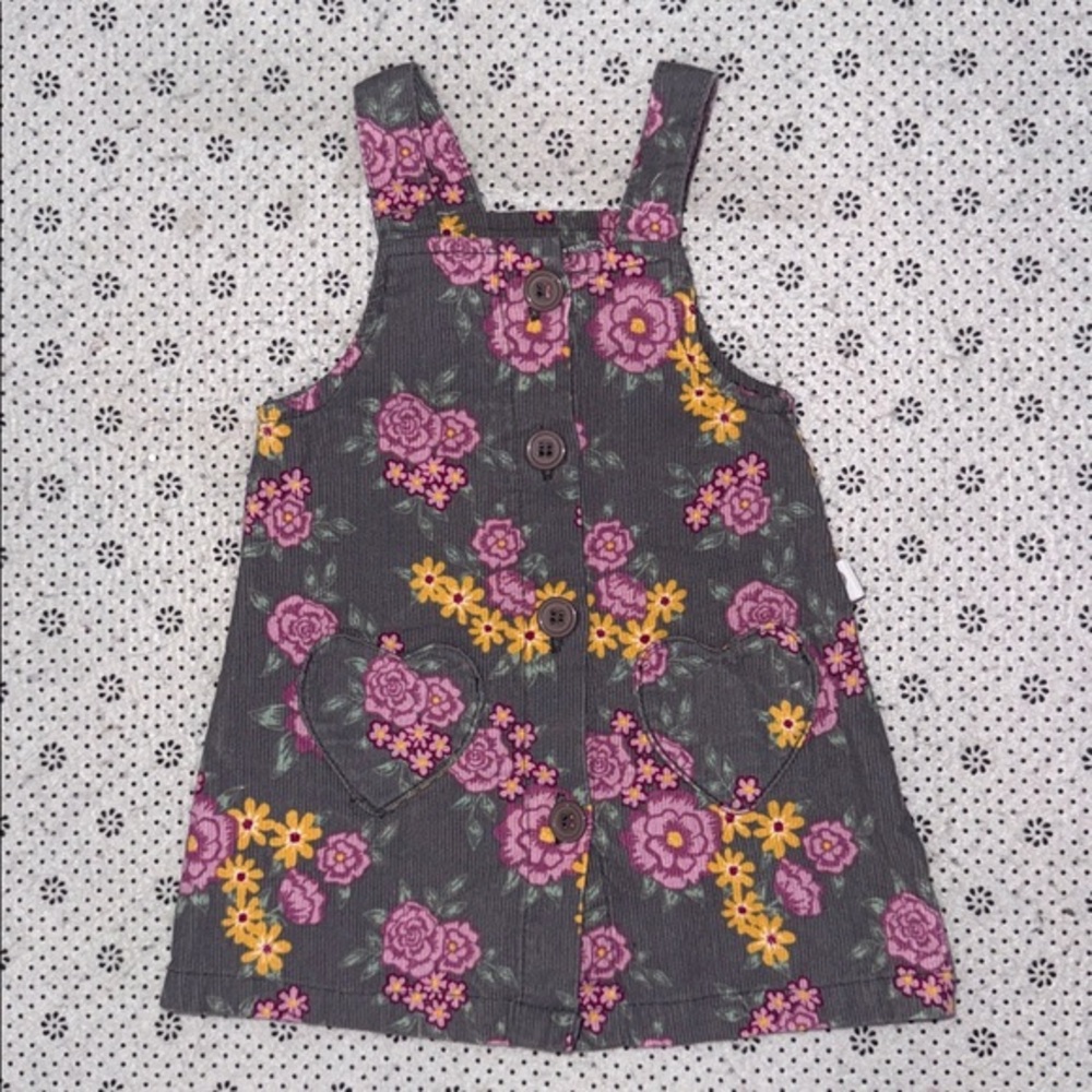 🛍 CUTE Little BABY DRESS  SIZE 6-9 MONTHS 🛍